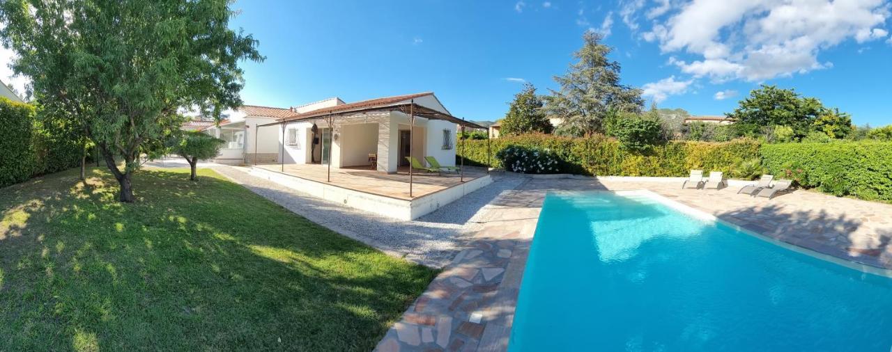 Studio Independant A La Villa Garlaban 3 Etoiles Gémenos Exteriör bild