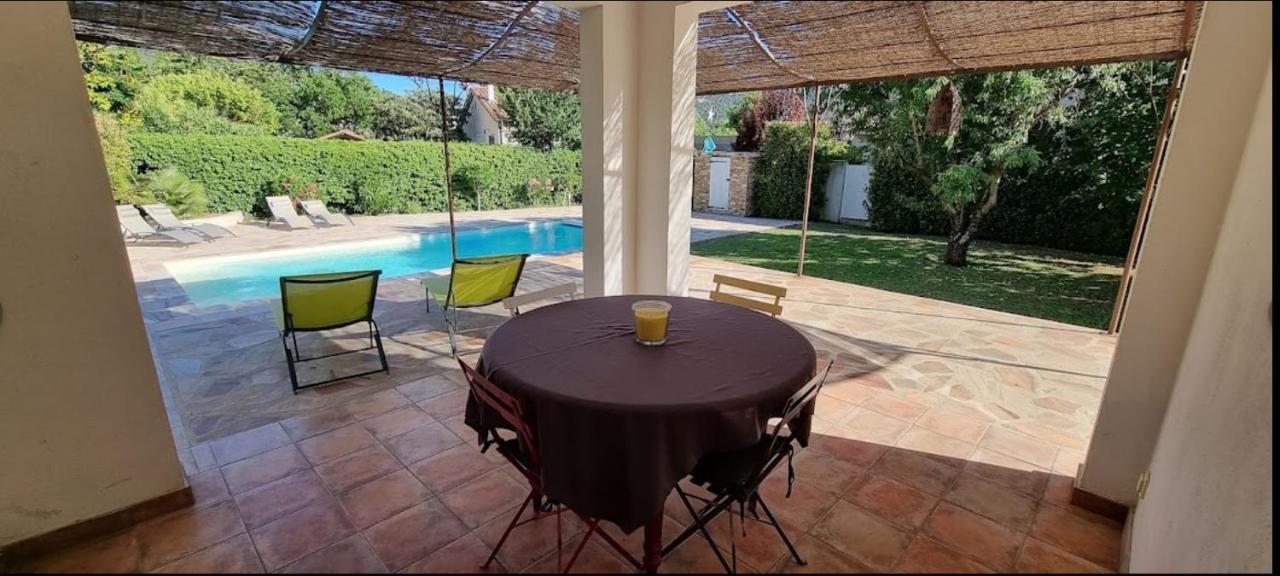 Studio Independant A La Villa Garlaban 3 Etoiles Gémenos Exteriör bild